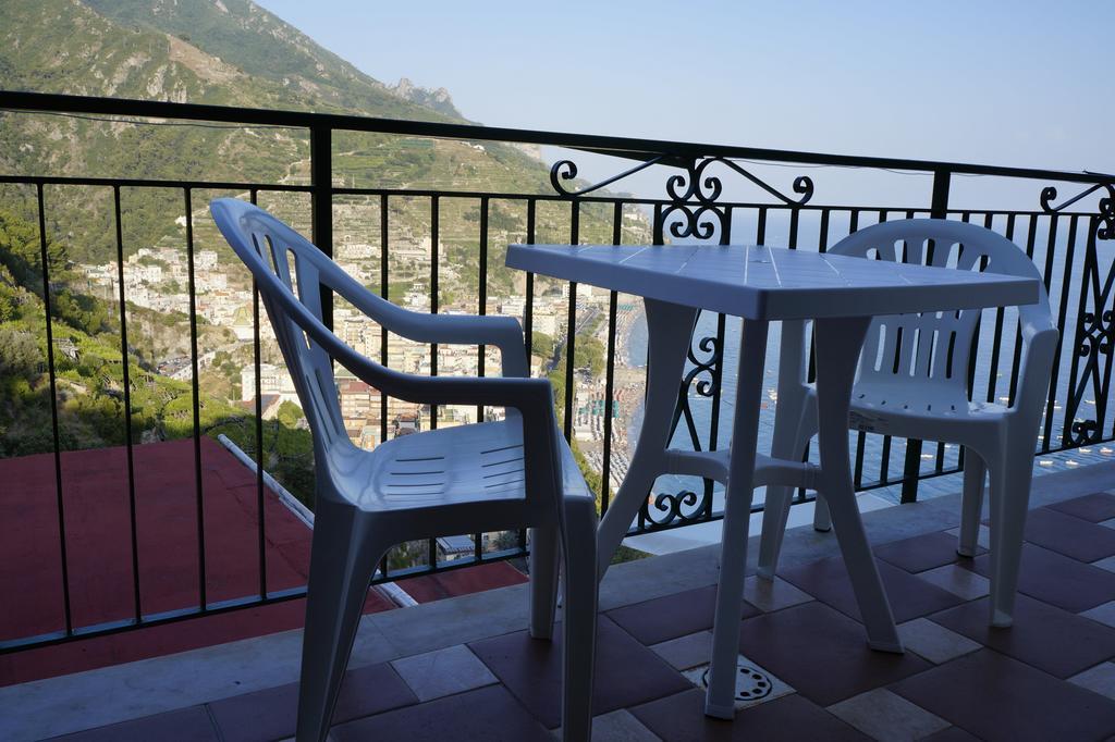 Casa Vacanze Nonno Aldo Minori Bagian luar foto