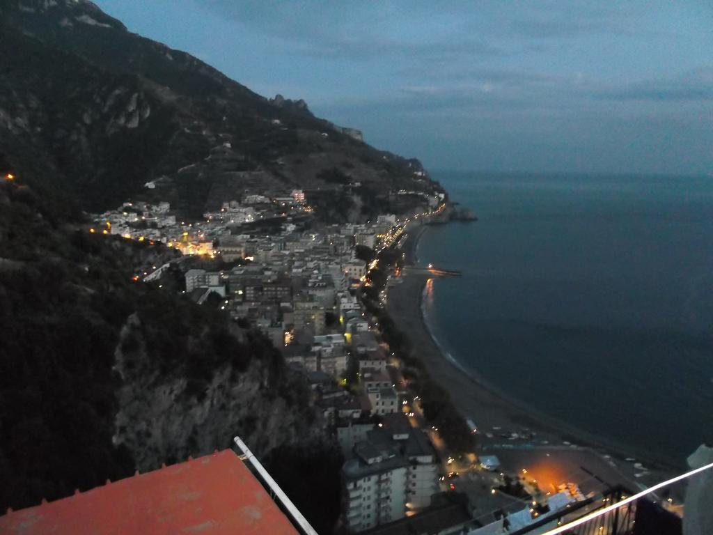 Casa Vacanze Nonno Aldo Minori Bagian luar foto